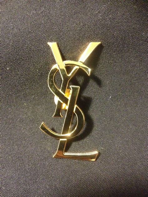 Ysl Logo Badge Pin 